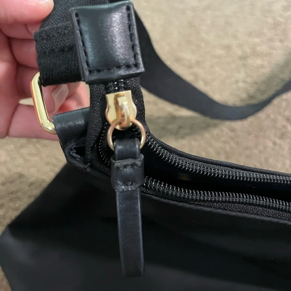 Tommy Hilfiger Shoulder Bag